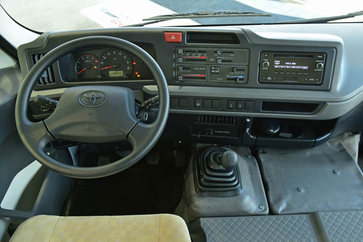 Toyota Coaster Tablero Interior