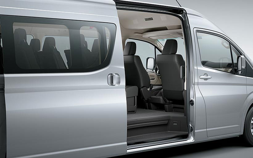Toyota Hiace 2021 Puerta Lateral
