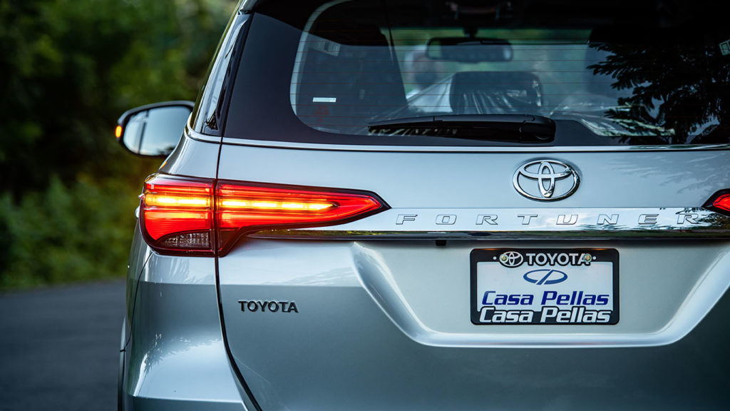 Toyota Fortuner 2021 Trasera Casa Pellas