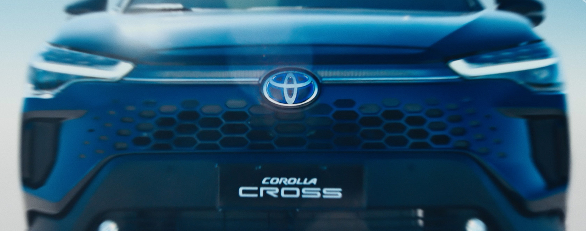 COROLLA CROSS